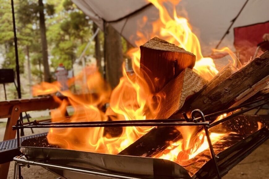 【平日限定】薪一束プレゼントor木炭半額で！！さらに焚き火台orBBQセットレンタル無料のチャンス有り！